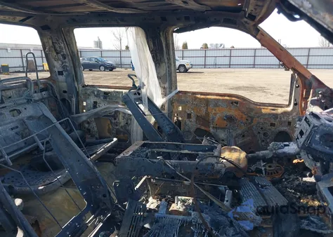 2013 Ford F-250 Xlt из США, поврежденный, VIN 1FT7W2B63DEB16313